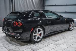 Voiture d'occasion pas chère 2020 GTC4Lusso T RWD Coupé en cuir R18 avec régulateur de vitesse adaptatif, boîte automatique, conduite à gauche, à vendre - Product Image 5