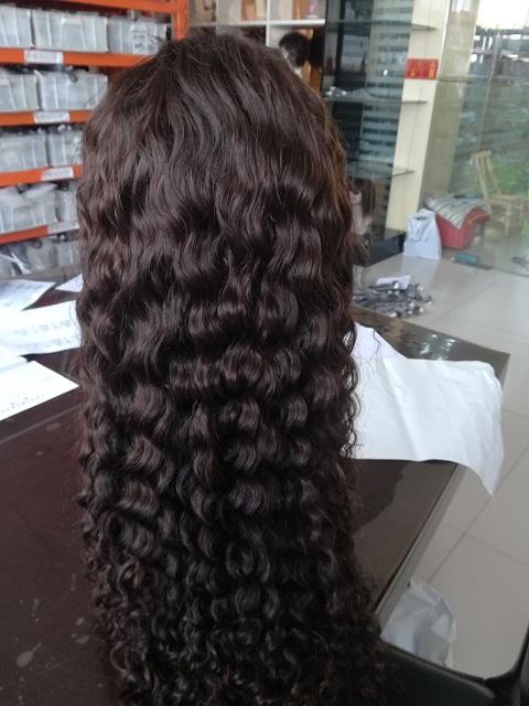 สีน้ำตาล