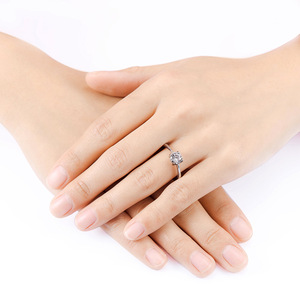 Anillo de Boda Minimalista con Circonita, 6mm, Color Acero, Joyería de Compromiso para Mujer, Forma Geométrica CG1418 - Product Image 3