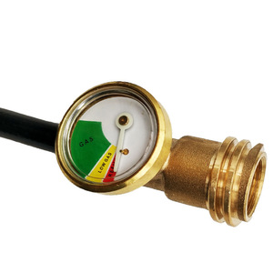 Manguera de propano QCC de 6 pies con conector universal para parrilla, cocina, repostería y barbacoa al aire libre - Product Image 3