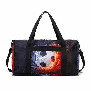 Sac de voyage pliable léger en nylon à grande capacité avec logo personnalisé, idéal pour le sport, le yoga et le rangement de vêtements - Product Image 6