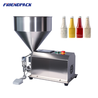 Machine de remplissage semi-automatique pneumatique à pompe à engrenages UPK de haute qualité 30L pour jus, huile moteur et sauce tomate