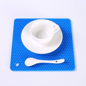 Square Honeycomb Silicone BPA Free <b>Placemat</b> OEM Brand Heat Insulation Anti-Scalding Non-Slip Kitchen Dining <b>Table</b> Mat Model F6 - Product Image 3
