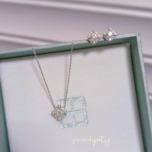 Ensemble de bijoux Xinfly en or pur 18 carats avec collier et boucles d'oreilles sertis de diamants de 0,15 ct - Product Image 2