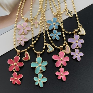 TK-C286 Precioso Collar con Colgante de Flor Esmaltada, Encantador Collar de Cadena de Bolas con Corazón para Mujer, Collar de Moda al por Mayor - Product Image 2