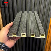 Grille cannelée WPC panneau mural intérieur extérieur revêtement PVC lamelles avec bois plastique composite TV fond décoration extérieur