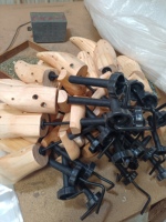 Étire-chaussures essentiel pour la maison, arbres à chaussures professionnels, étire la largeur et la longueur, arbre à chaussures en bois de pin pour hommes et femmes