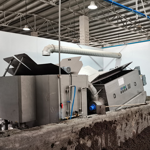 Grote Capaciteit Rivier <span class=keywords><strong>Silt</strong></span> Verdikking En Ontwatering Machine Vijver Slib Remover Modder Pers Schroef Type Dehydrator