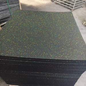 Revêtement de sol en caoutchouc <span class=keywords><strong>pas</strong></span> <span class=keywords><strong>cher</strong></span> pour salle de sport, tapis de fitness pour usage intérieur/extérieur, épaisseur 20 mm - Product Image 4