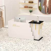 Bureau de réception de luxe en MDF durable, style crème, forme oblongue, démontable et assemblable, pour hôtels, magasins de vêtements, salons de beauté