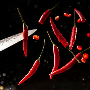 Piment rouge séché 100 % pur de qualité supérieure, entier, séché à l'air (AD), sans tige, norme d'exportation, épices et herbes simples, Gujarat - Product Image 1