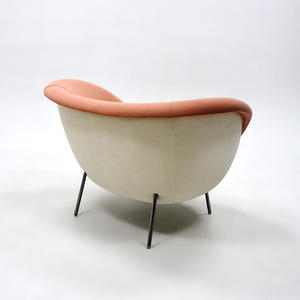 Sillón Moderno Minimalista de Dos Tonos, Tapizado en Terciopelo Ecológico, con Estructura Curva y Patas Metálicas, para Sala de Estar, Dormitorio y Vestíbulo de Hotel - Product Image 3