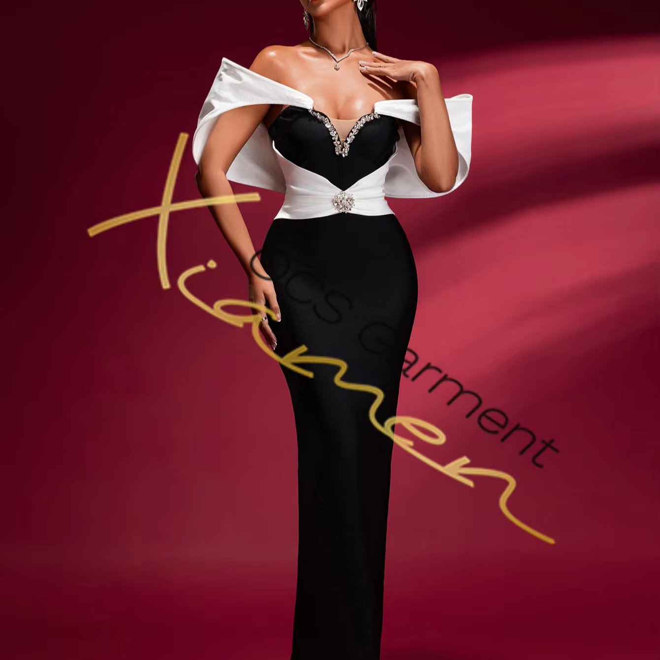 Shop Our Black White Maxi Dress Collection for Women's Fashion