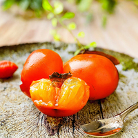 Hoge kwaliteit QILONG merk verse persimmon vruchten, graad 1, 10cm formaat, knapperige smaak en zoete smaak
