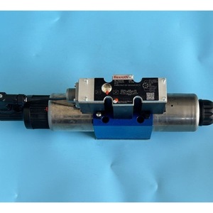 วาล์วควบคุมทิศทางแบบสัดส่วน Rexroth รุ่น 4WREE10W1-50-2X/G24K31/F1V 160 ลิตร/นาที 315 บาร์ ระบบควบคุมไฮดรอลิก - Product Image 2