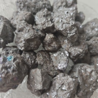 Scories de silicium à composition chimique stable pour la métallurgie, agent de déoxidation métallurgique