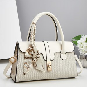 New Arrival <strong>Office</strong> Ladies Handbag | Structured Shoulder <strong>Bag</strong> Wholesale with Gold Lock Clasp Fashion <strong>Bag</strong> <strong>for</strong> <strong>Woman</strong> - Product Image 4