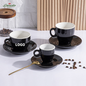 แก้วกาแฟเซรามิกพอร์ซเลนสีดำขาวหนาพิมพ์ลายตามสั่งราคาถูกจำนวนมาก พร้อมจานรอง ขายส่ง - Product Image 1