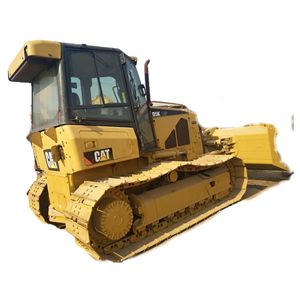 Excavadora Cat D5K Usada en Excelentes Condiciones con Motor Cummins - Modelo 2010, Capacidad de Nivelación de 7.5m, Lista para Trabajar - Product Image 1