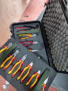 Plateau en mousse EVA PE découpé CNC professionnel pour la protection d'outils techniques lourds et la solution d'emballage de composants électroniques - Product Image 4