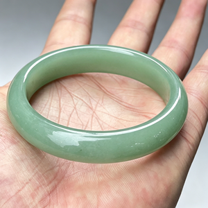 Bracciale in Avventurina <span class=keywords><strong>Verde</strong></span> Naturale, Spesso e Liscio, in Cristallo <span class=keywords><strong>Verde</strong></span> Grezzo, Proveniente dalla <span class=keywords><strong>Terra</strong></span> - Product Image 1
