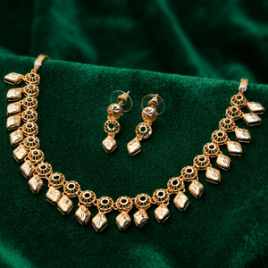Venta al por mayor collares de moda 14K 18K 24K oro relleno formando conjunto de joyería, conjunto de joyería turca moderna, Latón chapado en oro joyería. - Product Image 1