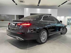 <span class=keywords><strong>Mercedes</strong></span>-Benz Classe <span class=keywords><strong>E</strong></span> d'occasion 2022 Facelift II <span class=keywords><strong>E</strong></span> 300 L Style RWD 9G-<span class=keywords><strong>TRONIC</strong></span> Berline de luxe intermédiaire-grande - Product Image 2