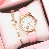Nouvelle Arrivée Montre Femme à Quartz Analogique avec Adorable Motif Petit Chat, et Son Bracelet Étoile et Lune Tendance pour Étudiantes
