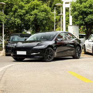 Auto Usata Economica <span class=keywords><strong>Tesla</strong></span> <span class=keywords><strong>Model</strong></span> <span class=keywords><strong>3</strong></span> 2025 Versione a Trazione Posteriore, Berlina Elettrica di Medie <span class=keywords><strong>Dimensioni</strong></span>, Motore Singolo, per Famiglia e Città, in Vendita - Product Image 1