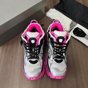 Chaussures de sport de luxe de créateur de haute qualité 2026, tendance pour hommes et femmes, confortables pour l'extérieur et décontractées, vente en gros - Product Image 5