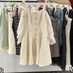 Venta al por Mayor de 50 Vestidos Usados de Tweed para Oficina o Cena Ropa de Segunda Mano Económica - Product Image 3