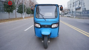 Tuk-tuk taxi à <span class=keywords><strong>trois</strong></span> <span class=keywords><strong>roues</strong></span> de 200 cm³ à essence, qualité contrôlée, prix usine bas - Product Image 4