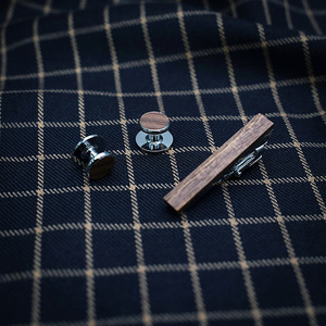 Juego de <span class=keywords><strong>gemelos</strong></span> y clip de corbata de madera personalizado hecho a mano al por mayor personalizado <span class=keywords><strong>para</strong></span> padre, marido, <span class=keywords><strong>novio</strong></span>, hombre de negocios - Product Image 6