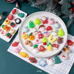 Juguete Antiestrés de Árbol de Navidad, Mochi Suave, Venta al por Mayor de Fábrica - Product Image 4