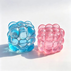 Jouets sensoriels flocon de neige de Noël, balles sensorielles à presser, jouets moelleux en forme de cube de glace, cube anti-stress carré pour soulager le stress - Product Image 4