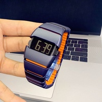 Jam tangan plastik unik pria, arloji tali plastik tampilan LCD Digital pesanan khusus