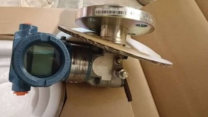 En stock, neuf : Capteur de niveau Rosemounts 3051L à bride simple/double, compatible ANSI DIN JIS, avec affichage LCD local en option, IP67 - Product Image 3