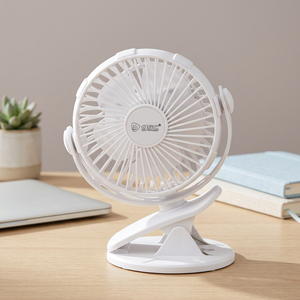 Mini ventilatore da tavolo bianco a 5 pale con clip 3W, diametro 13 cm, silenzioso 45 dB, cavo da 1,2 m (GSC) - Product Image 3