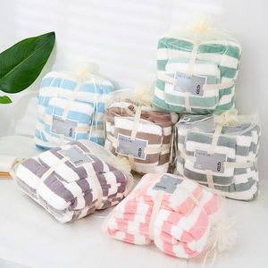 Vente en gros d'usine, serviettes de bain en microfibre corail, absorbantes, de haute qualité, pour bébés, dessins animés, pas chères, ensembles de serviettes de bain pour hôtel - Product Image 1