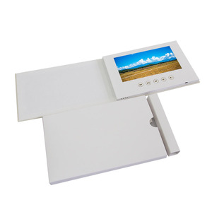 Sách Kỹ Thuật Số <span class=keywords><strong>7</strong></span> Inch In Theo Yêu Cầu Thiệp Mời Đám Cưới Thiệp Chúc Mừng <span class=keywords><strong>Video</strong></span> <span class=keywords><strong>LCD</strong></span> Bằng Vải Lanh Để Quảng Cáo - Product Image 2