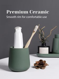 Ensemble <span class=keywords><strong>de</strong></span> <span class=keywords><strong>salle</strong></span> <span class=keywords><strong>de</strong></span> <span class=keywords><strong>bain</strong></span> trois pièces en céramique durable <span class=keywords><strong>de</strong></span> style européen <span class=keywords><strong>vert</strong></span> mat avec distributeur <span class=keywords><strong>de</strong></span> savon moussant, porte-brosse à dents et plateau <span class=keywords><strong>de</strong></span> toilette - Product Image 5