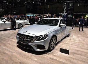 2023 E 350 E <strong>L</strong> Plug-in Hybrid Sports Sedan Electric Car - Product Image 4