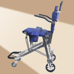 Silla de Ruedas Manual Ultraportátil para Uso en Aeropuertos, Fácil de Plegar para el Compartimento Superior - Product Image 6