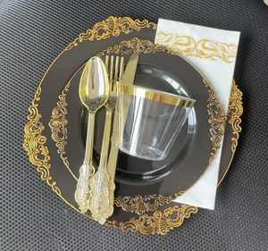 Lot de 175 ensembles de <span class=keywords><strong>vaisselle</strong></span> assiettes blanches avec motif de fleurs d'or pour 25 invités <span class=keywords><strong>vaisselle</strong></span> <span class=keywords><strong>jetable</strong></span> en <span class=keywords><strong>plastique</strong></span> robuste pour la fête - Product Image 4
