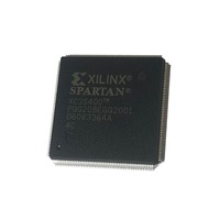 Nouvelle puce FPGA XILINX XC3S400-4PQG208C haut de gamme originale SMD QFP208, fournisseurs de Taïwan 2001