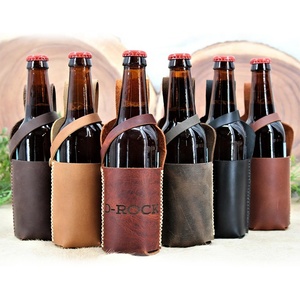 <span class=keywords><strong>Porte</strong></span>-<span class=keywords><strong>bouteille</strong></span> de bière <span class=keywords><strong>vintage</strong></span> portable de haute qualité en cuir véritable fait à la main - Product Image 1