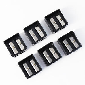 Taille-crayon en plastique à double et simple trou incliné - Product Image 5