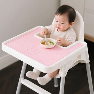 Tapis de chaise haute pour bébé en silicone rose, rectangulaire, antidérapant, pour plateau d'alimentation - Product Image 1