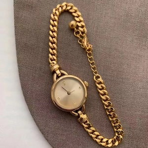 Montre de luxe légère de style vintage français, cadran circulaire doré exquis, bracelet élégant et tendance pour femmes - Product Image 1