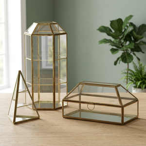 Boîte de présentation de bijoux en laiton antique et verre transparent avec étagère - Product Image 2